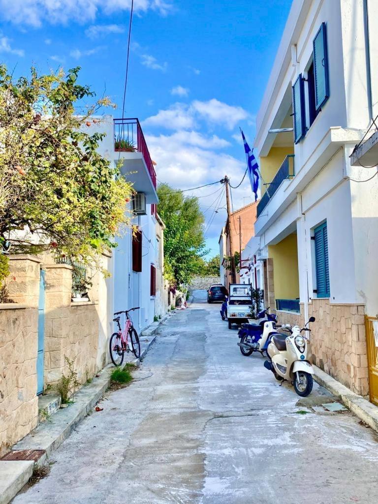 Appartement Vue Sur Mer Soul Family, Egine Aegina Exteriér fotografie